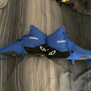 Otomix Weightlifting Gym Shoes